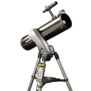 Sky-Watcher Explorer-130P SynScan AZ GOTO Computerised Reflector Telescope